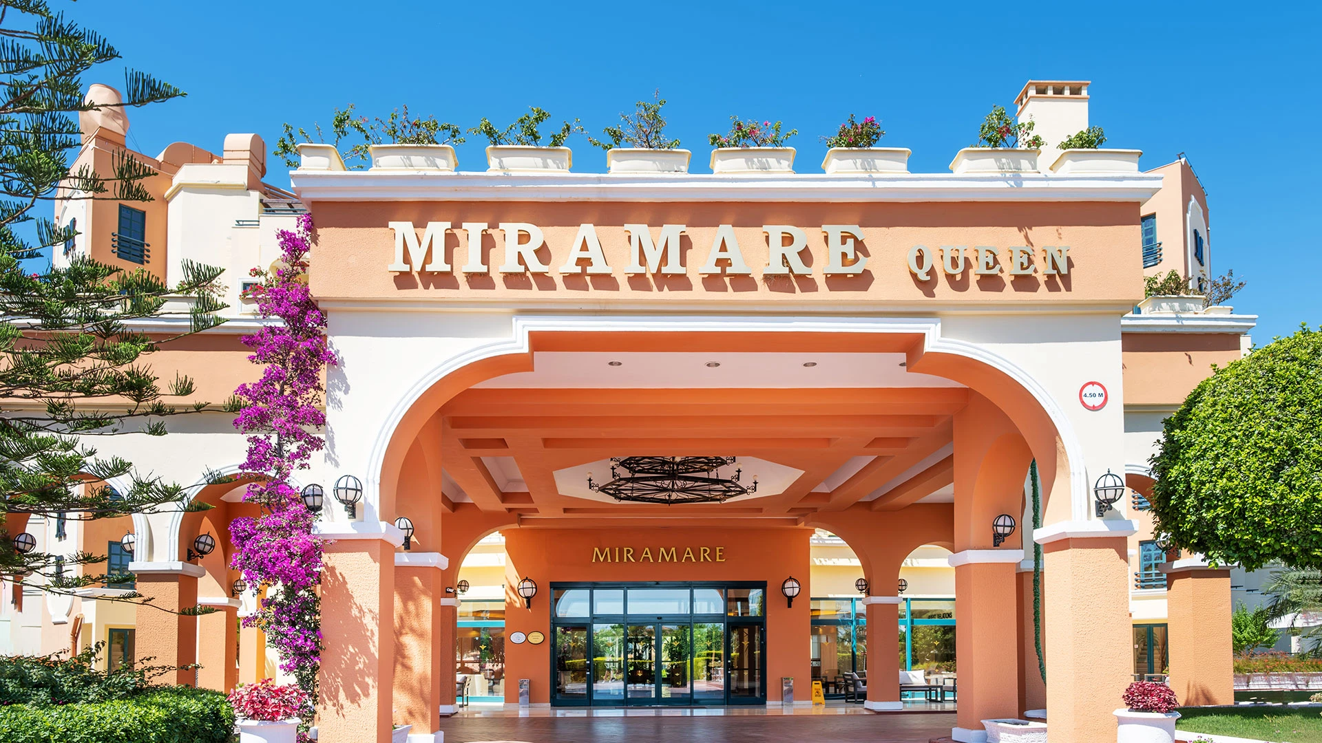Miramare Queen Hotel – 93