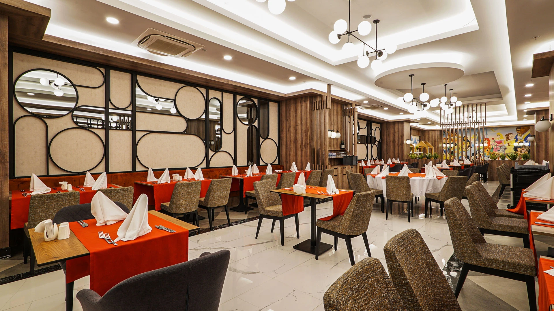 Arnor De Luxe Hotel & Spa – 13
