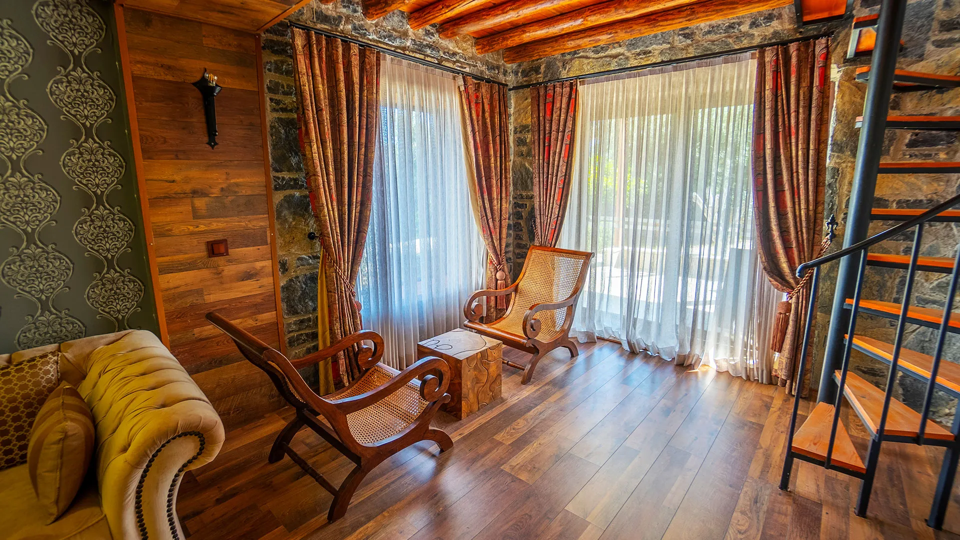 Azka Hotel – 76