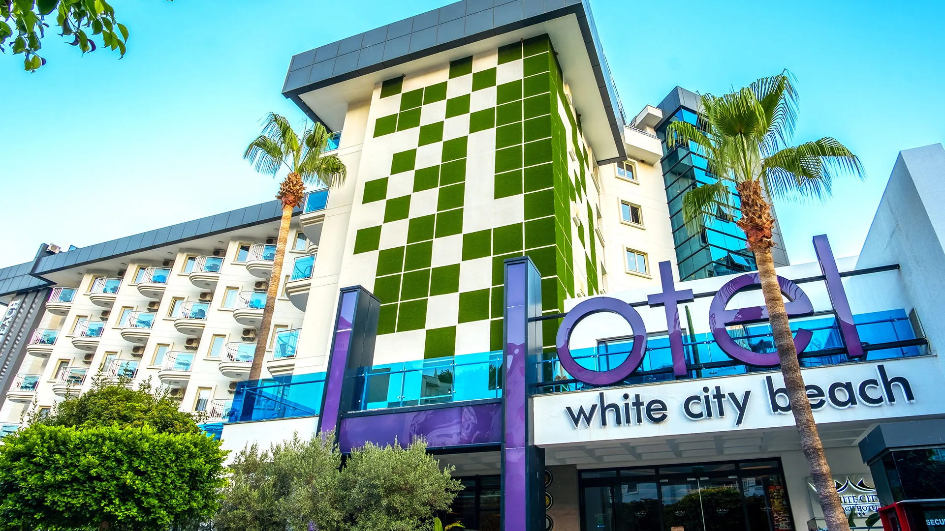 White City Beach Hotel – 39
