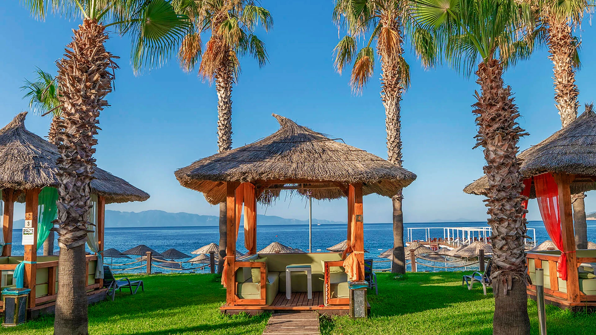 Latanya Park Resort – 32