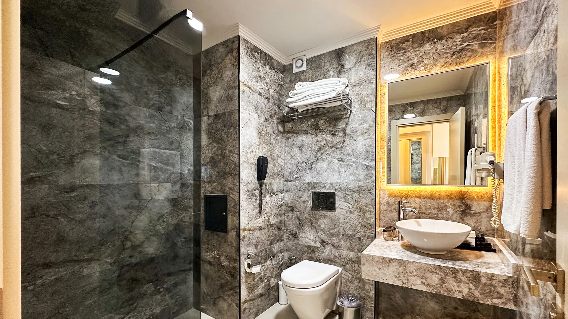Grand Ring Hotel – 21
