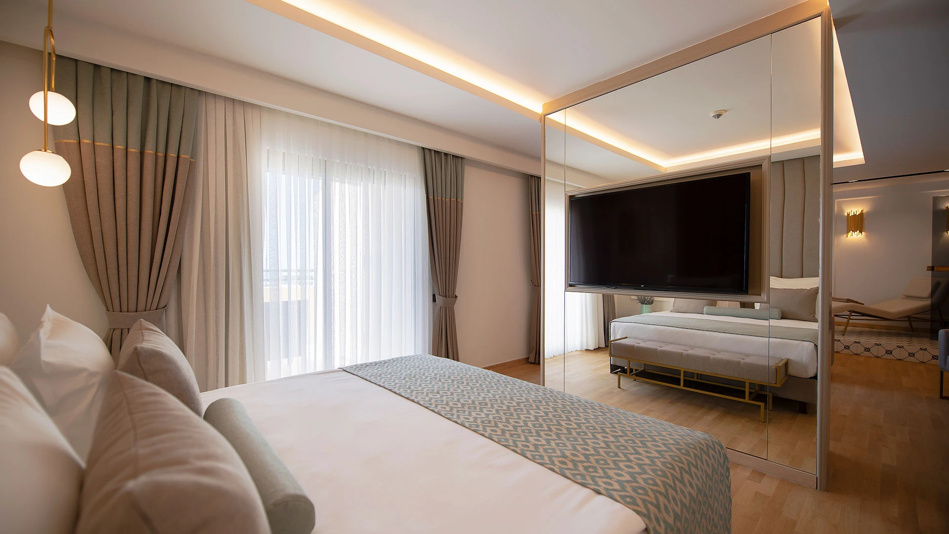 Miramare Queen Hotel – 66