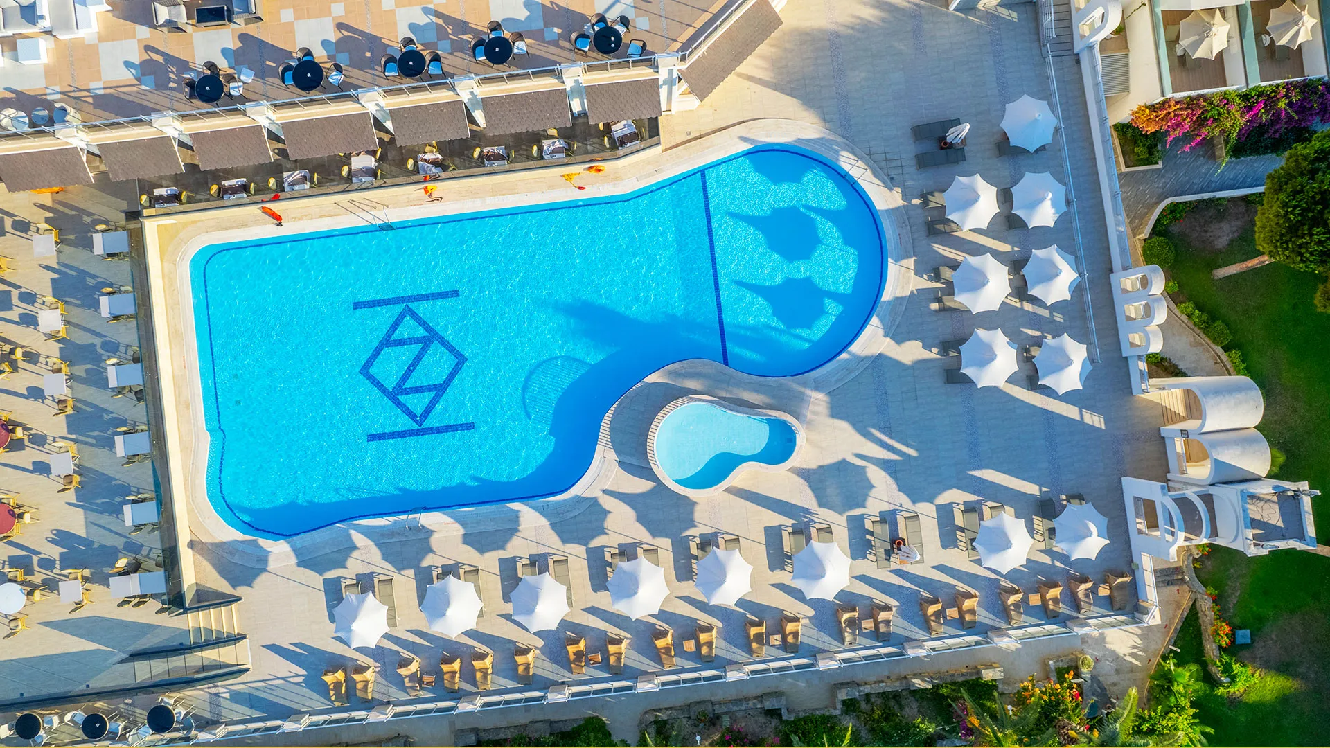 Azka Hotel – 48