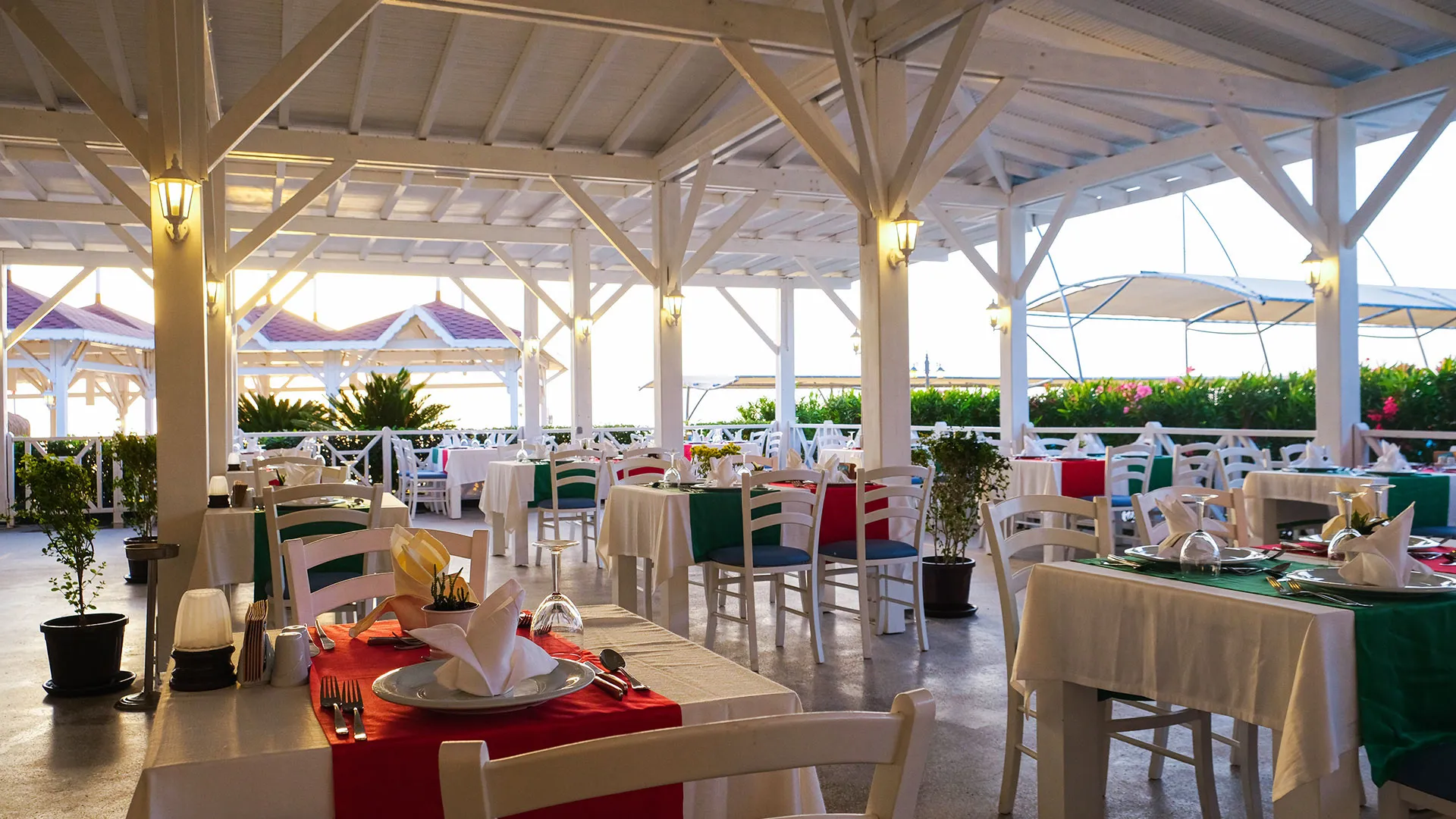 Crystal Flora Beach Resort – 9