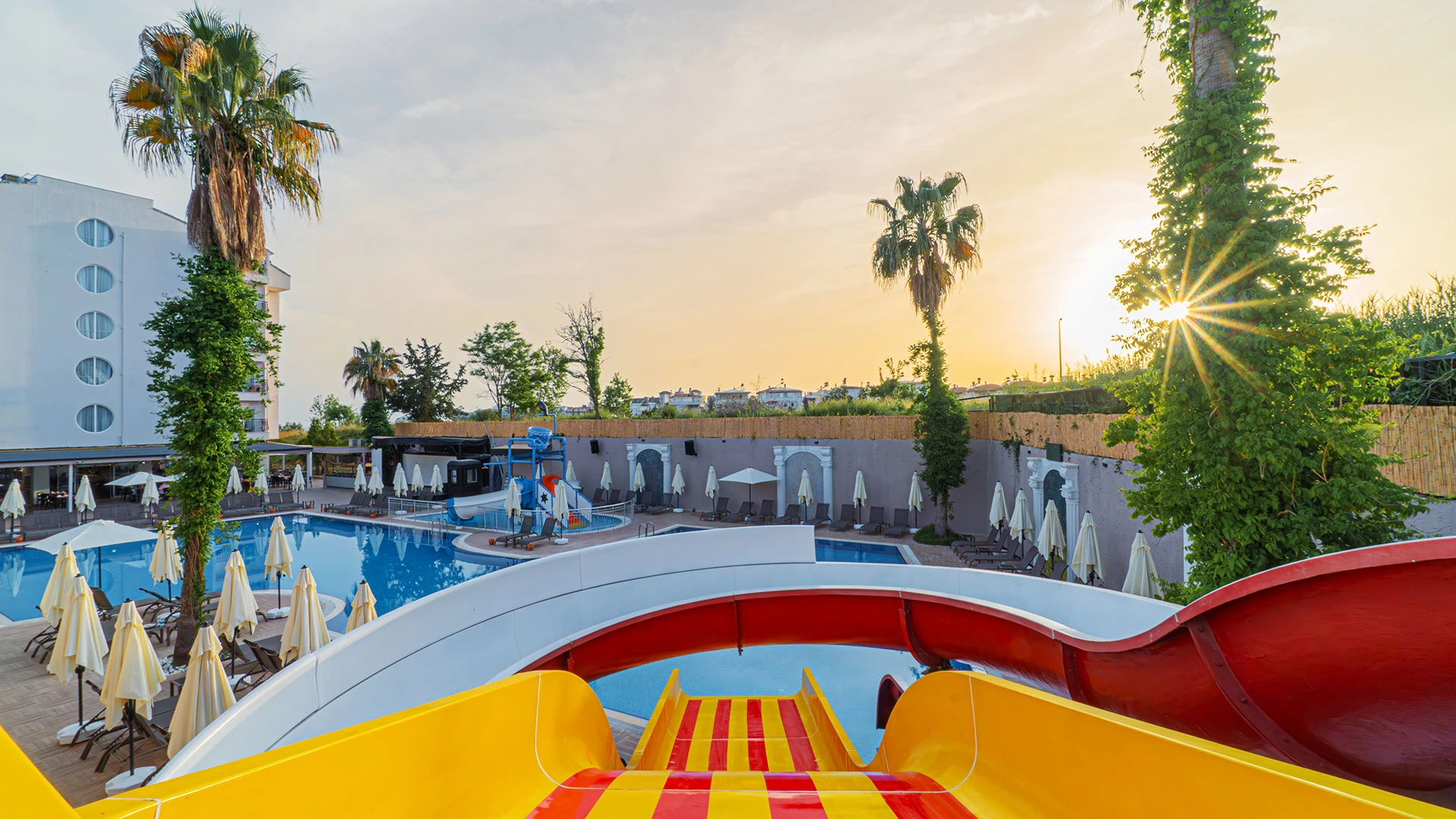 Q Ella Beach Side – 3