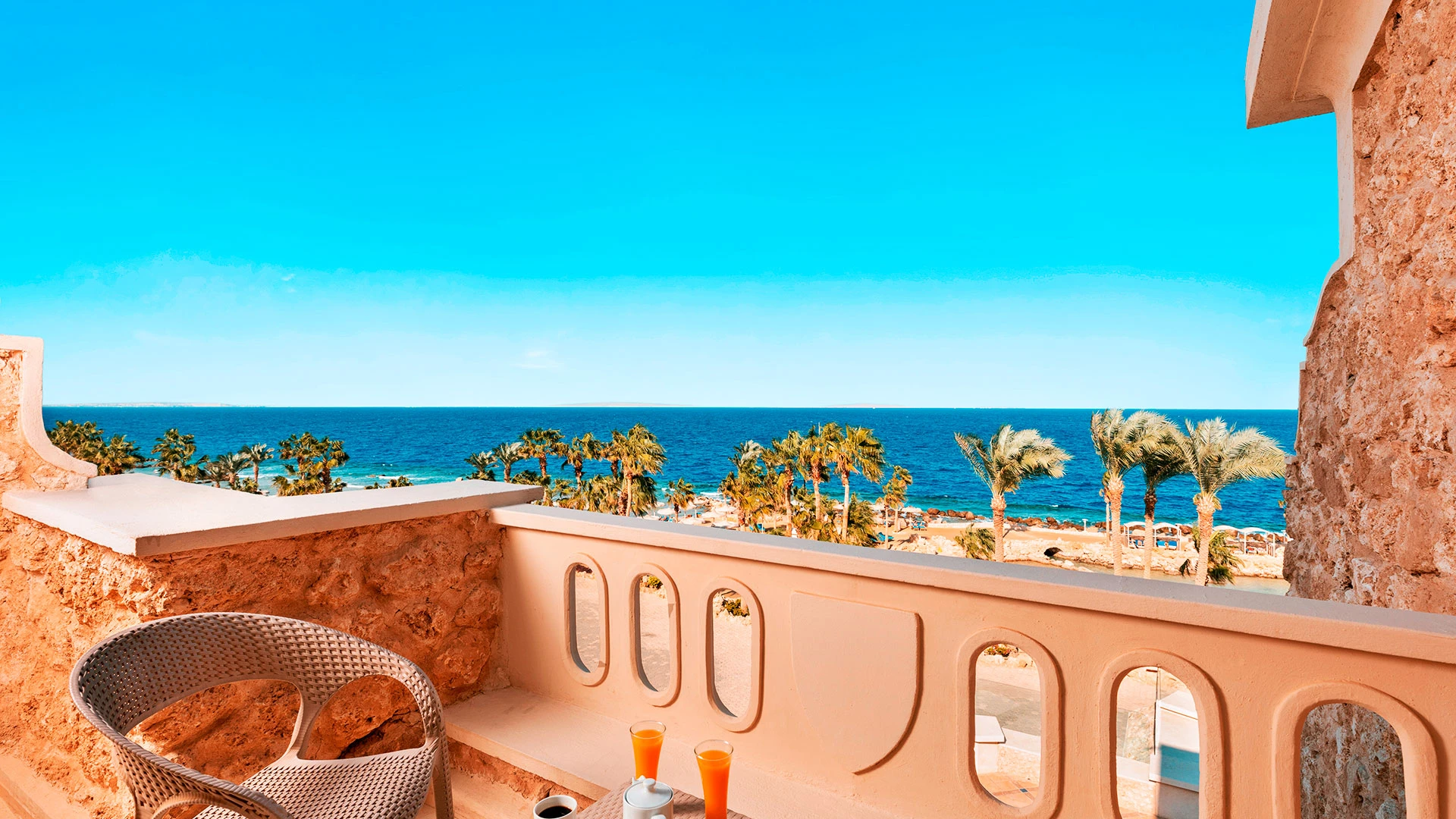 PICKALBATROS CITADEL RESORT – SAHL HASHEESH Нова Година - Почивка в Хургада с чартър от София – 17