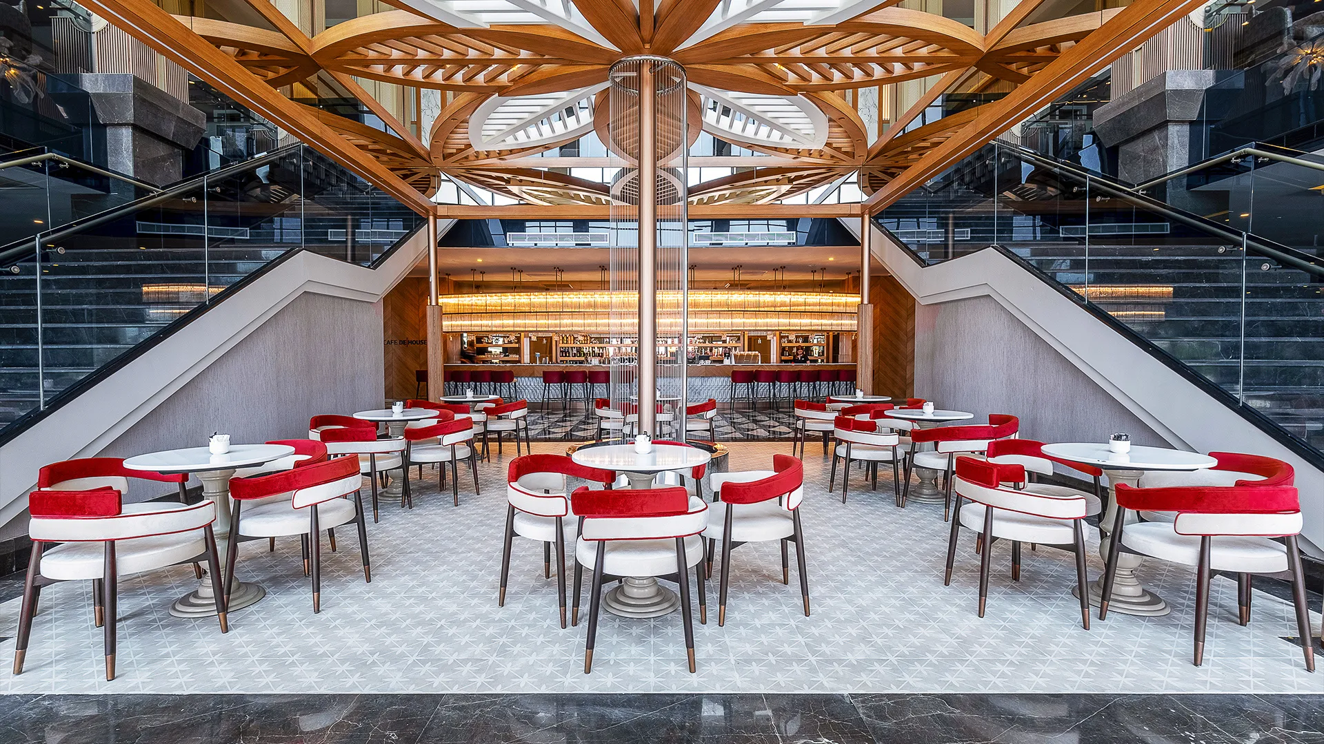 Lago Hotel – 47