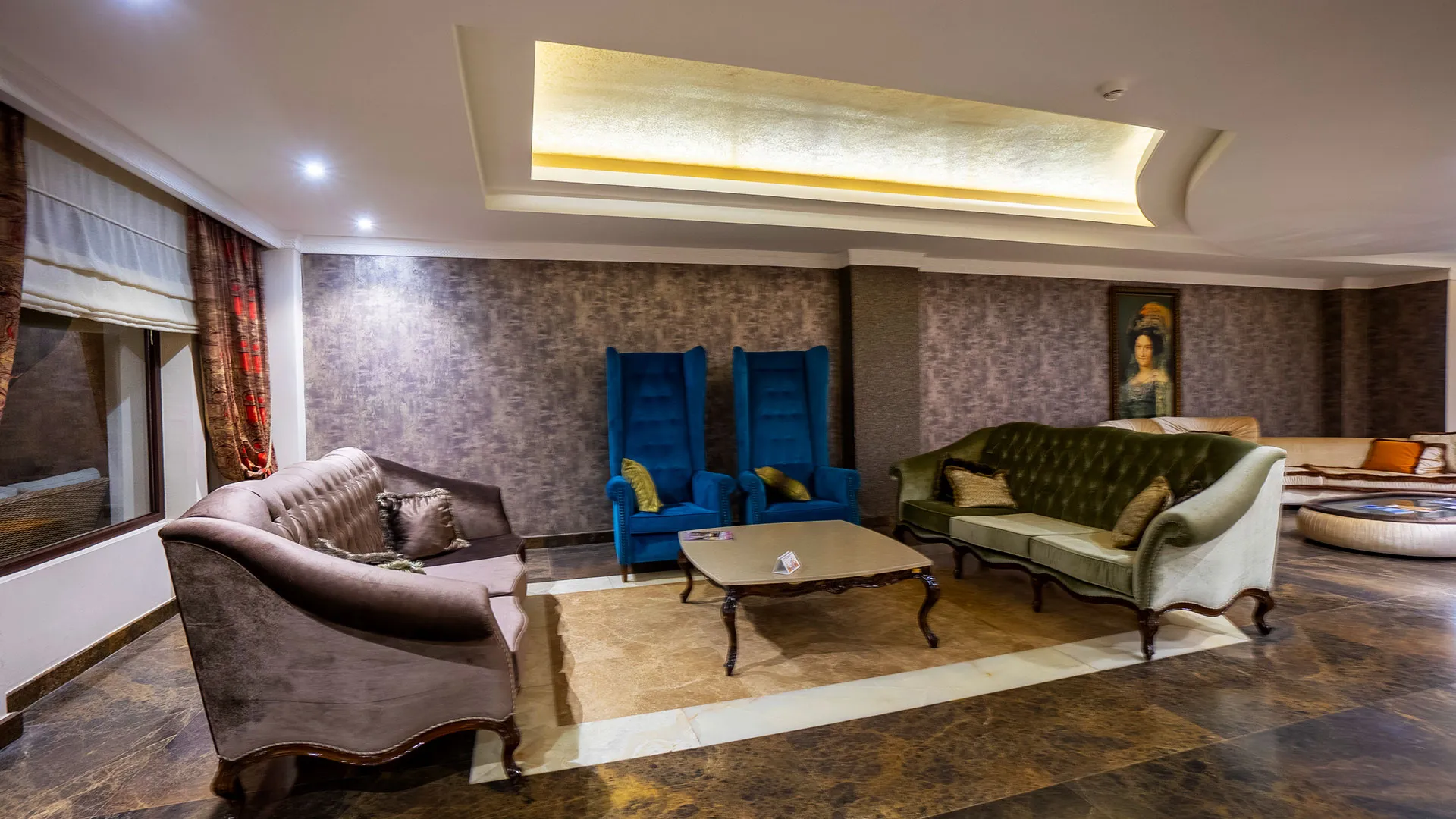 Azka Hotel – 38