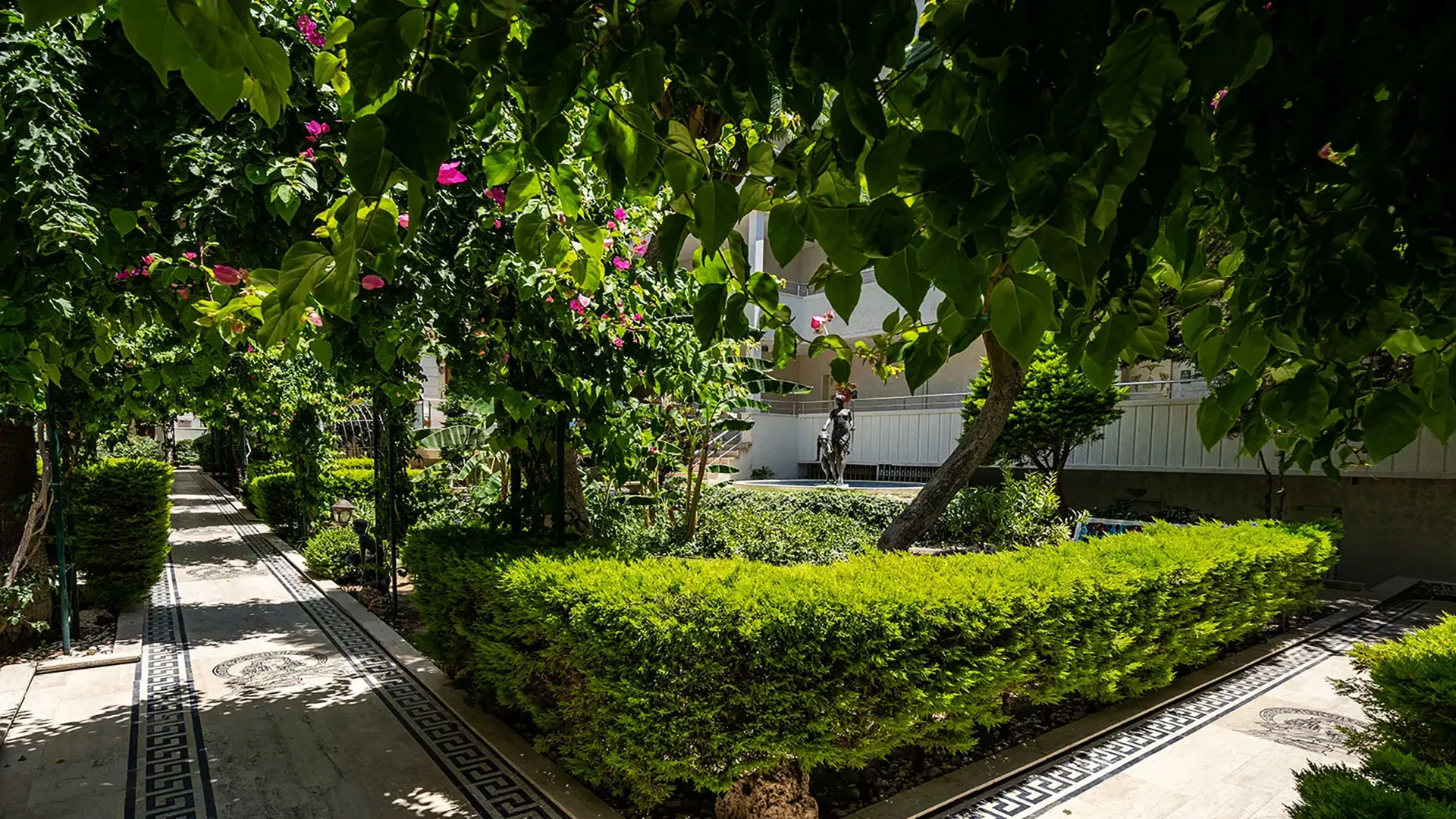 Golden Beach Resort & Spa – 31