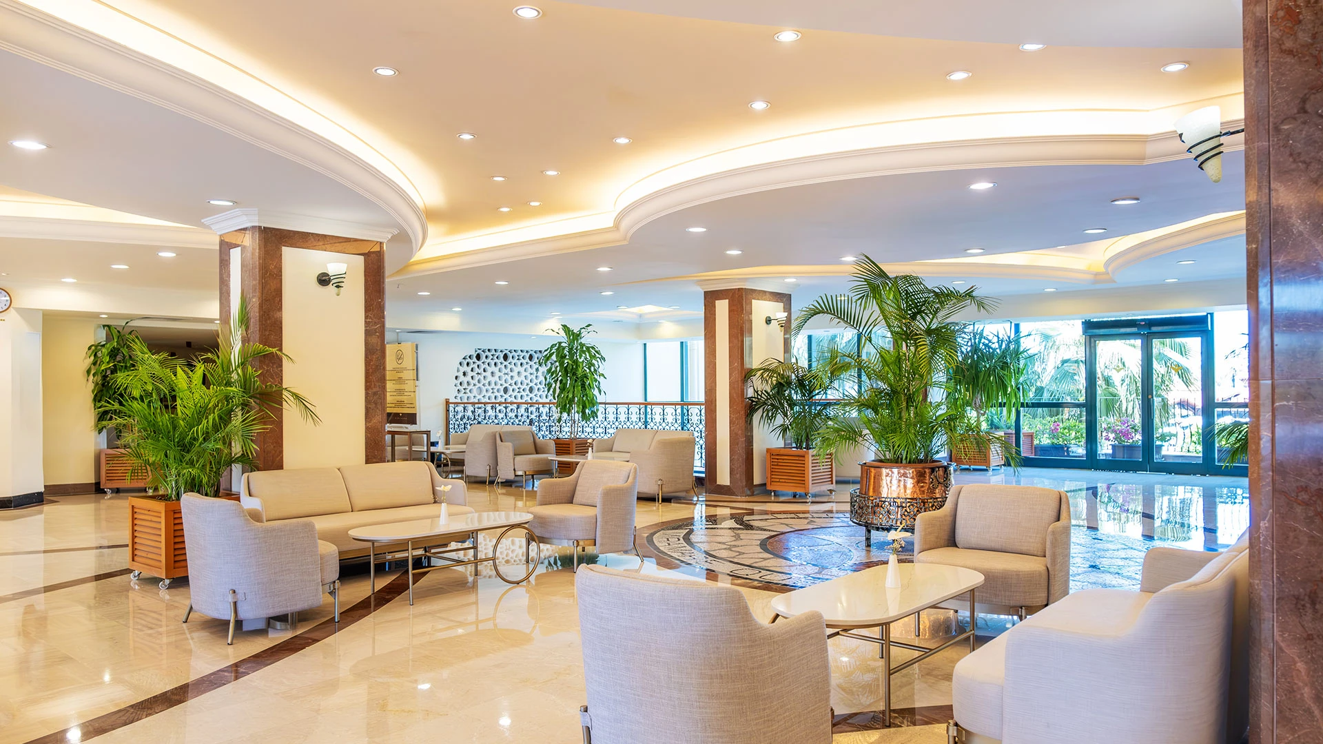 Miramare Queen Hotel – 55