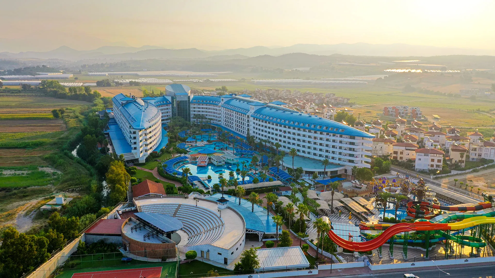 Crystal Admiral Resort & Spa – 50