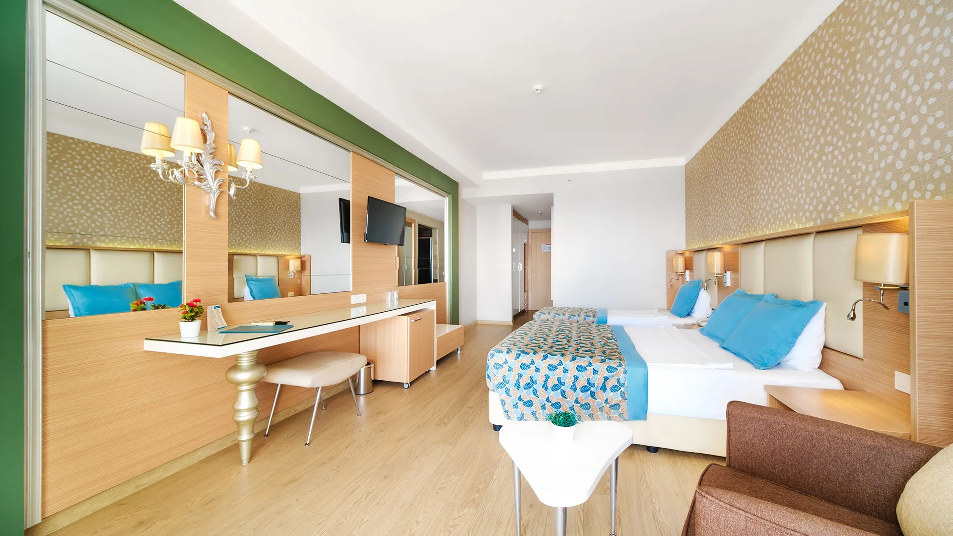 Royal Garden Beach – 34