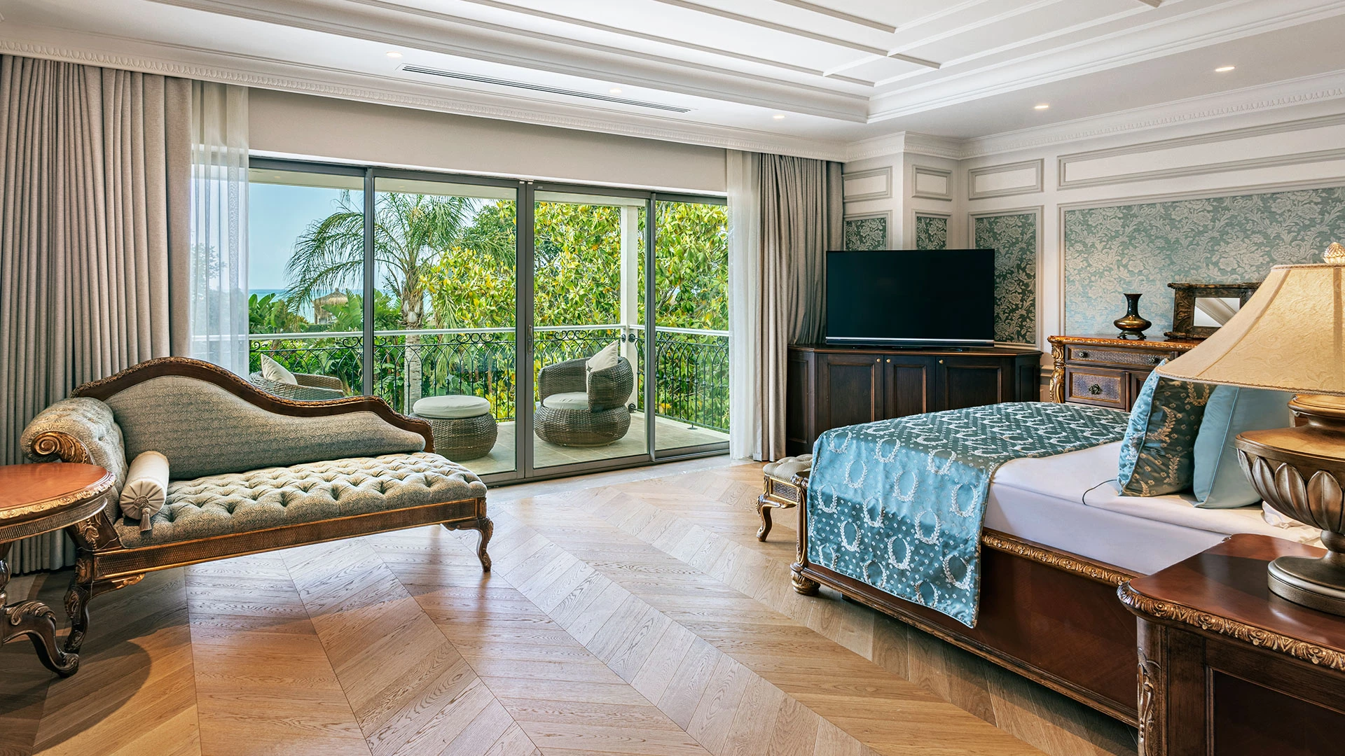 ELA EXCELLENCE RESORT BELEK Нова Година в Анталия с чартър от Бургас – 21