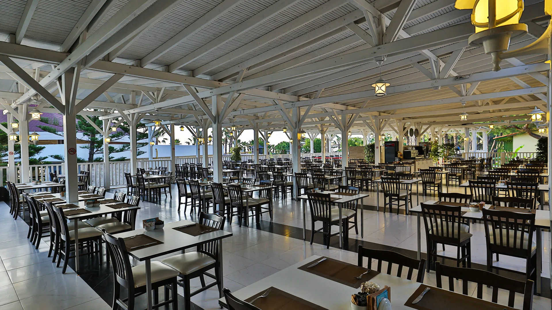 Crystal Flora Beach Resort – 25