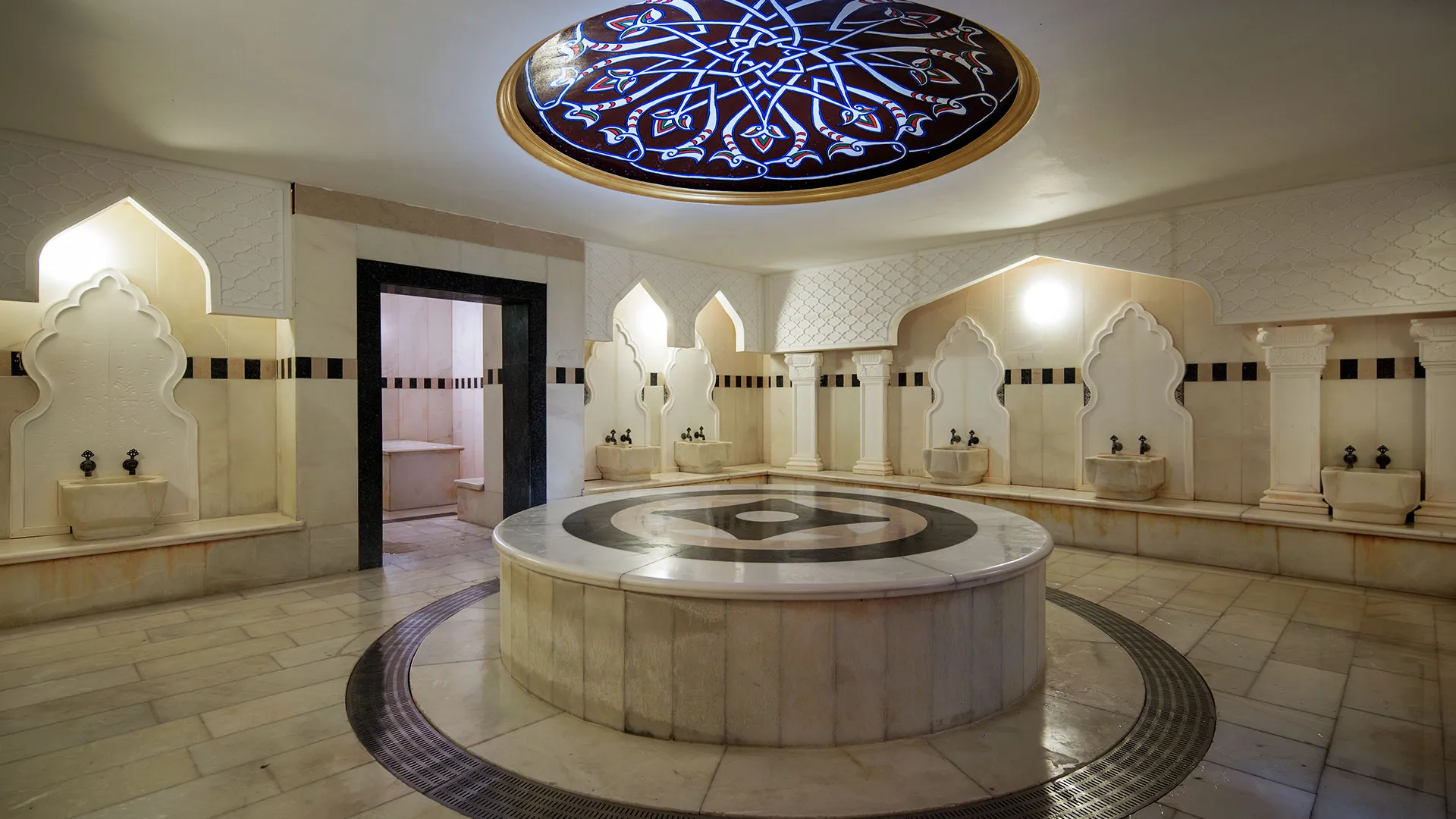 Crystal Admiral Resort & Spa – 49