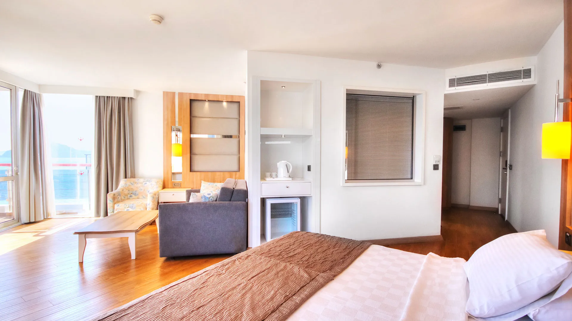 Poseidon Hotel – 55