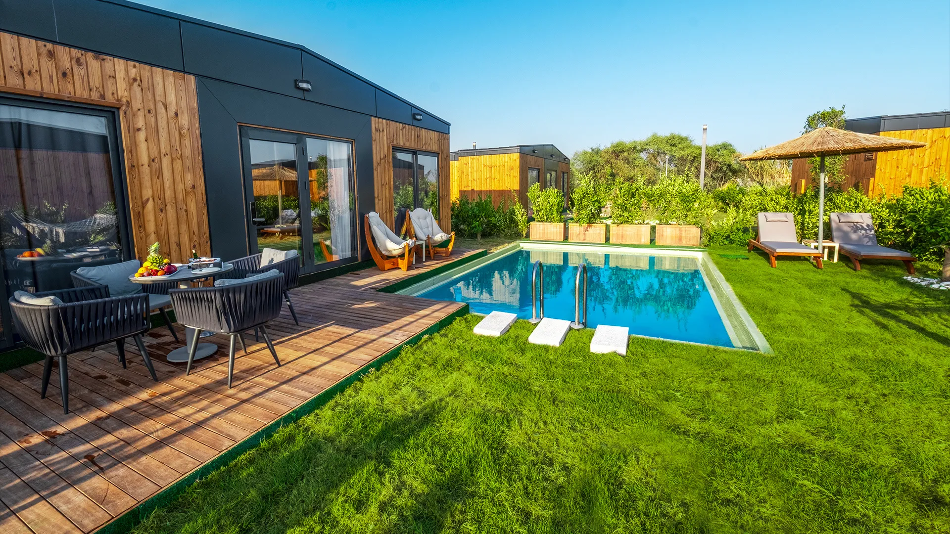 Lago Hotel – 40