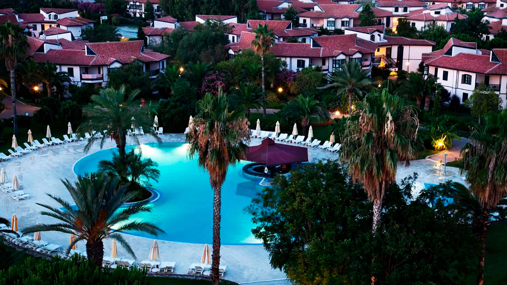 Sunrise Resort Hotel – 5