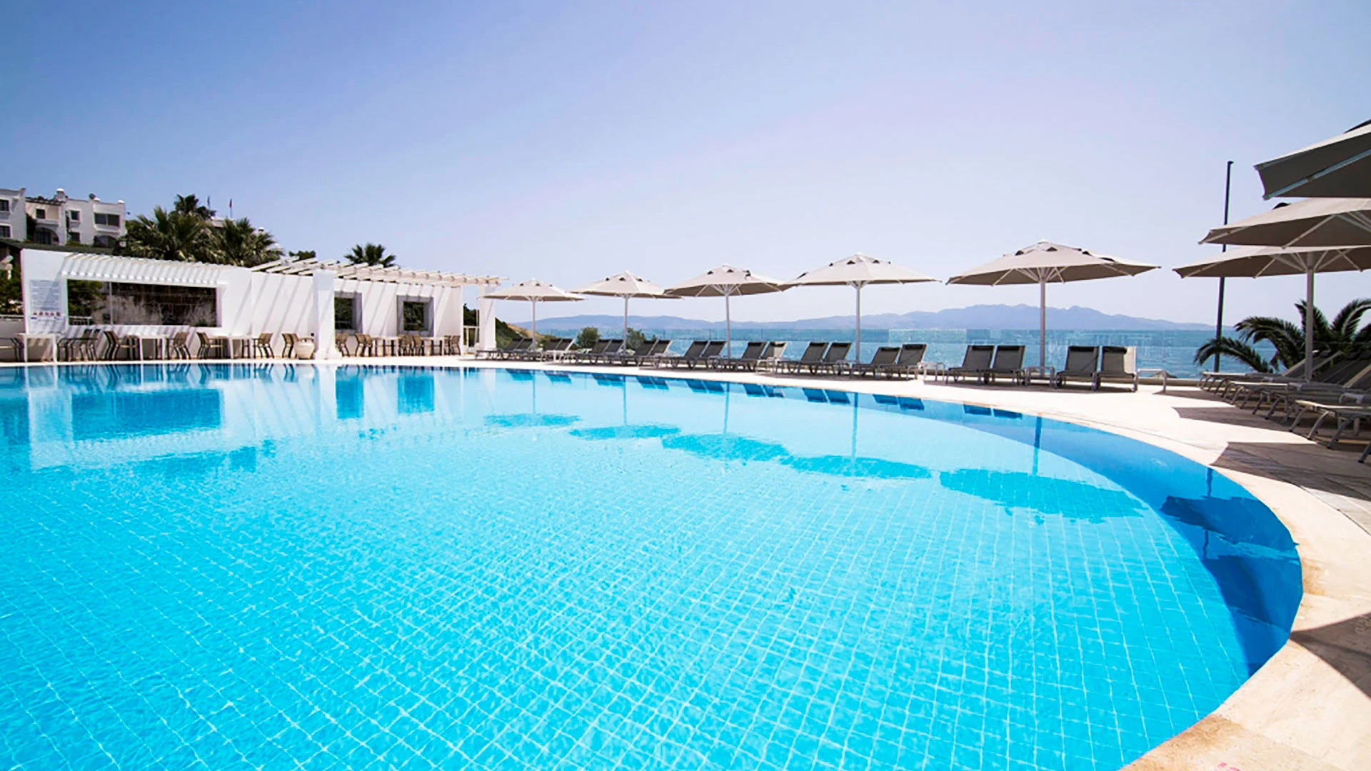 Charm Beach Hotel – 37