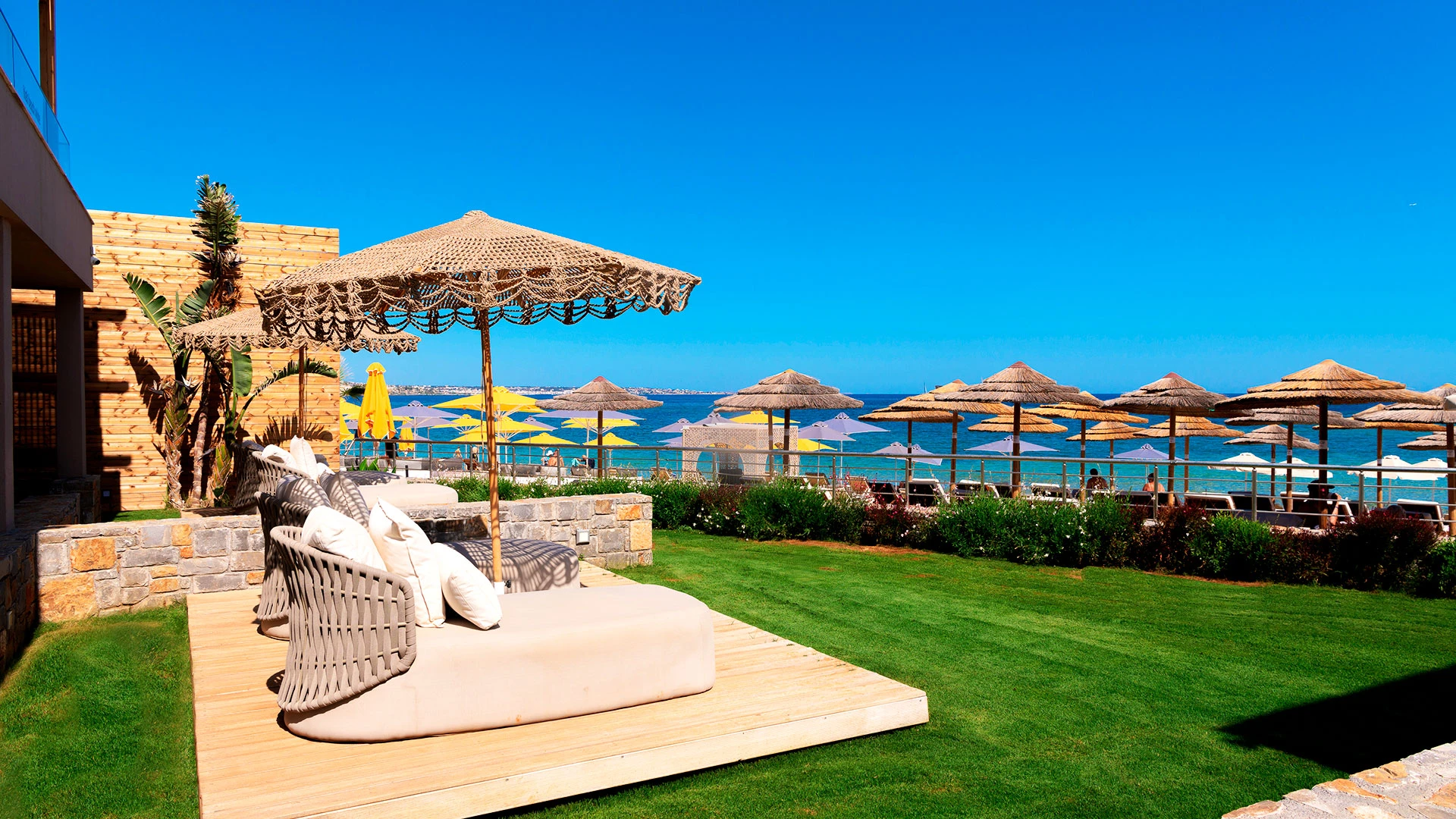 High Beach White The Villa Collection (Adult Only +16) Почивка на о-в Крит с полет от София – 45