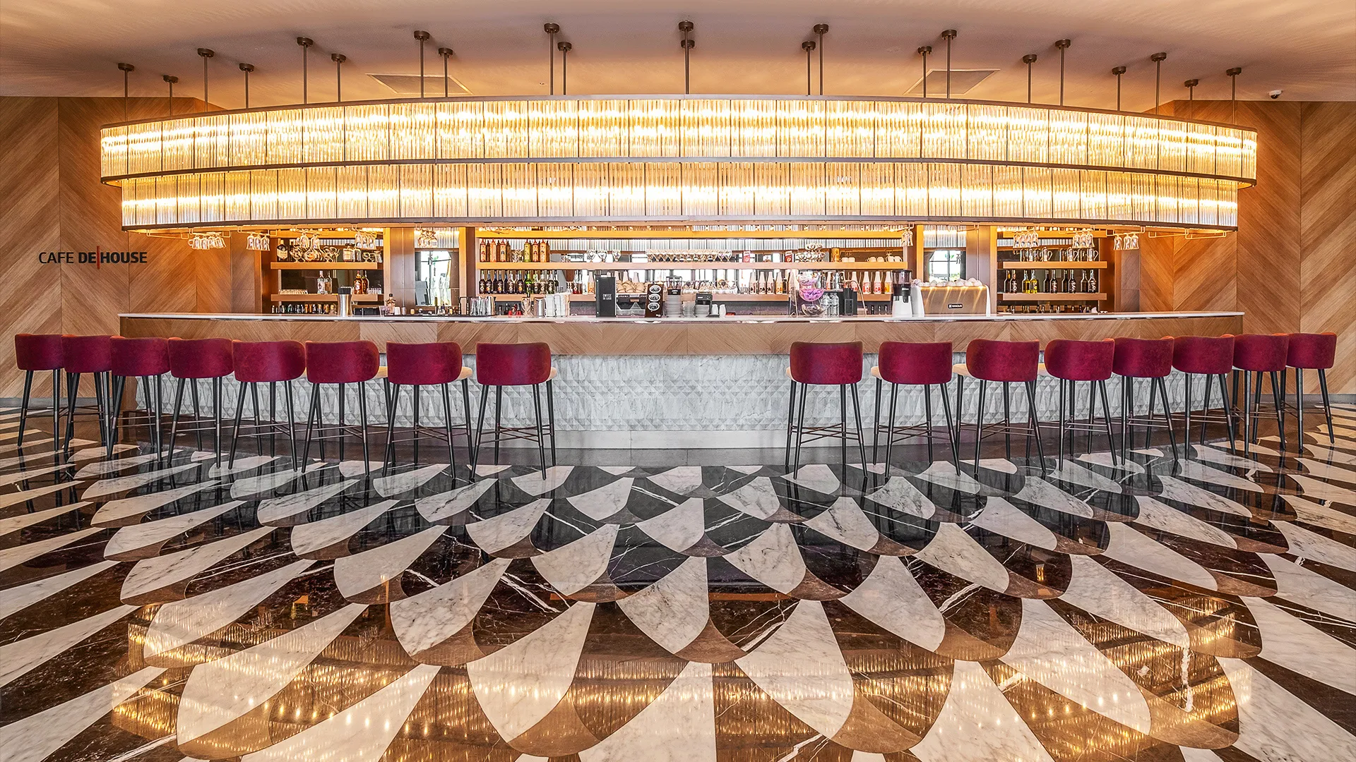 Lago Hotel – 6