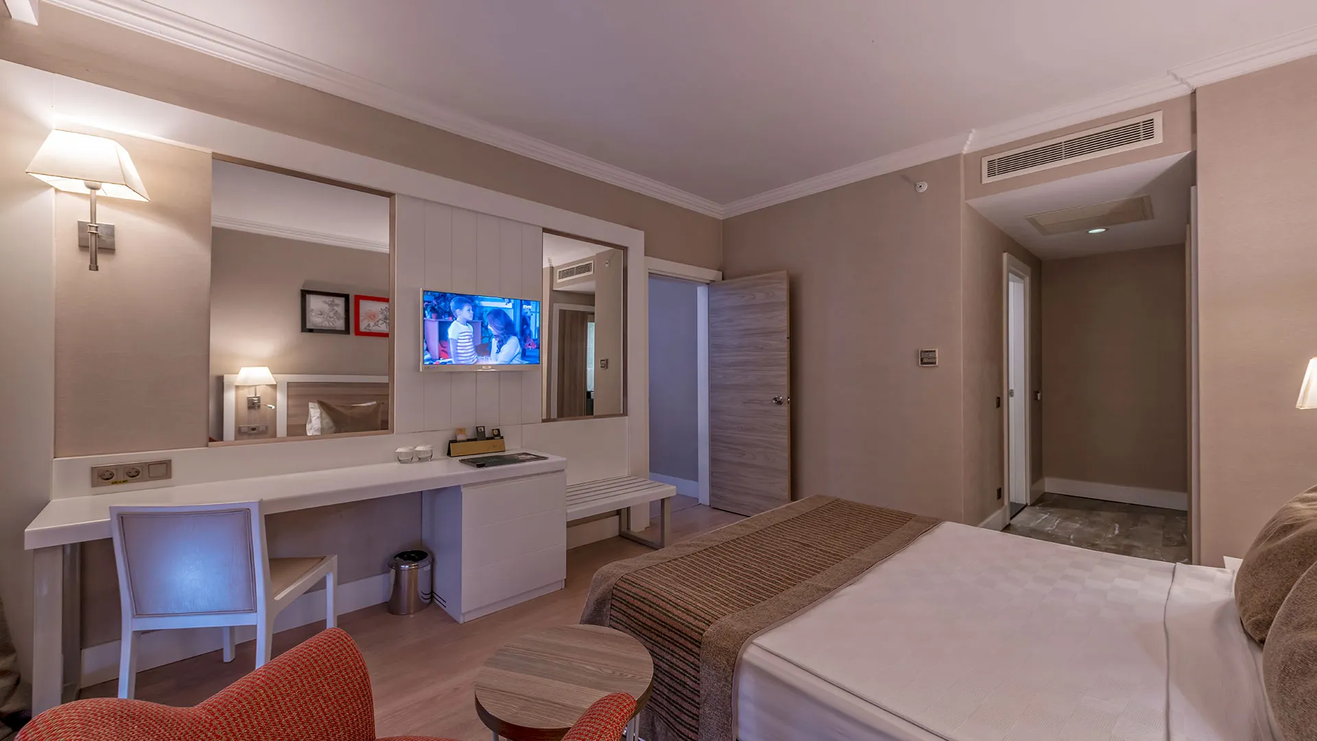 Lrs Port River Hotel Spa – 19