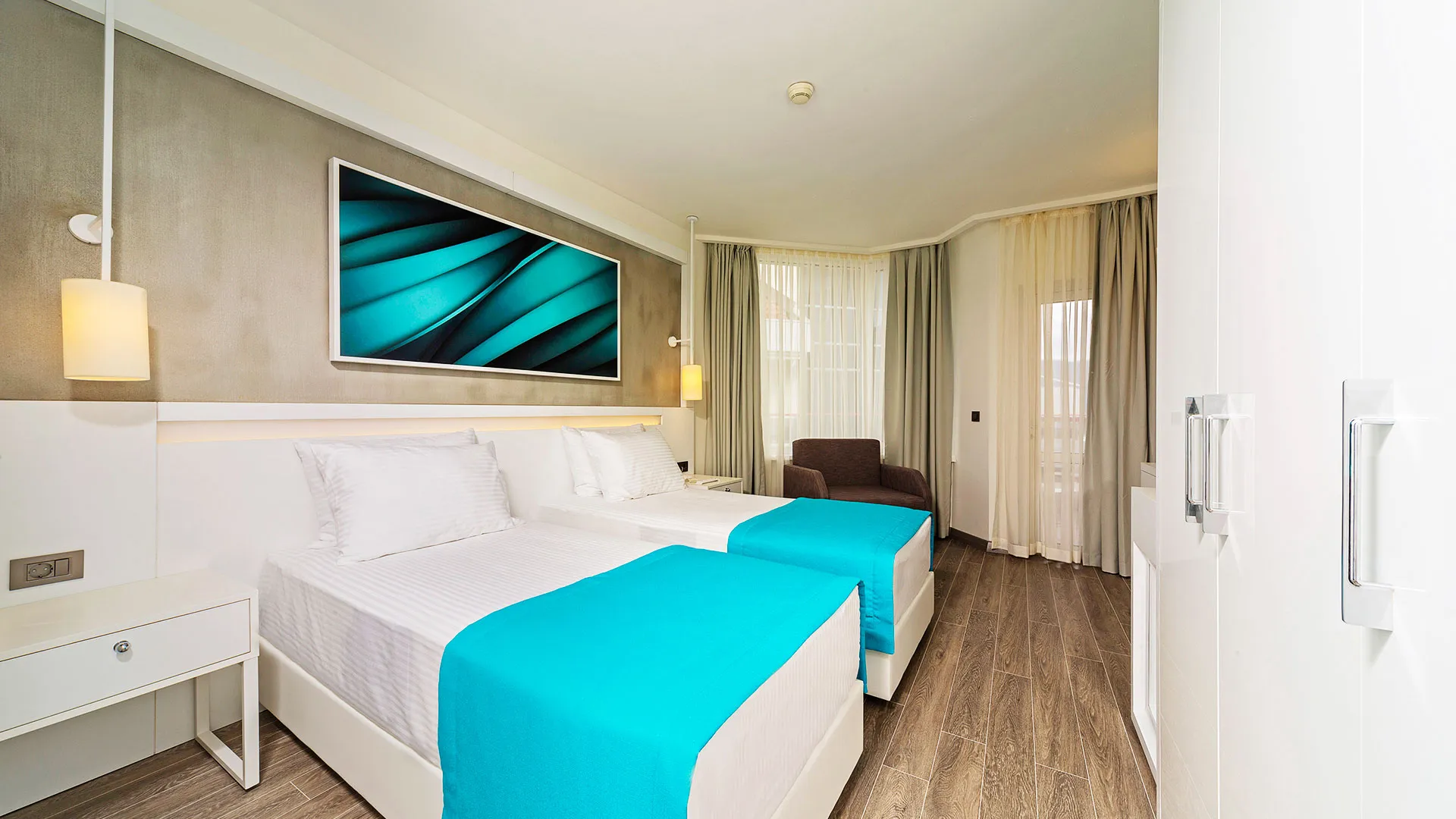 Poseidon Hotel – 41