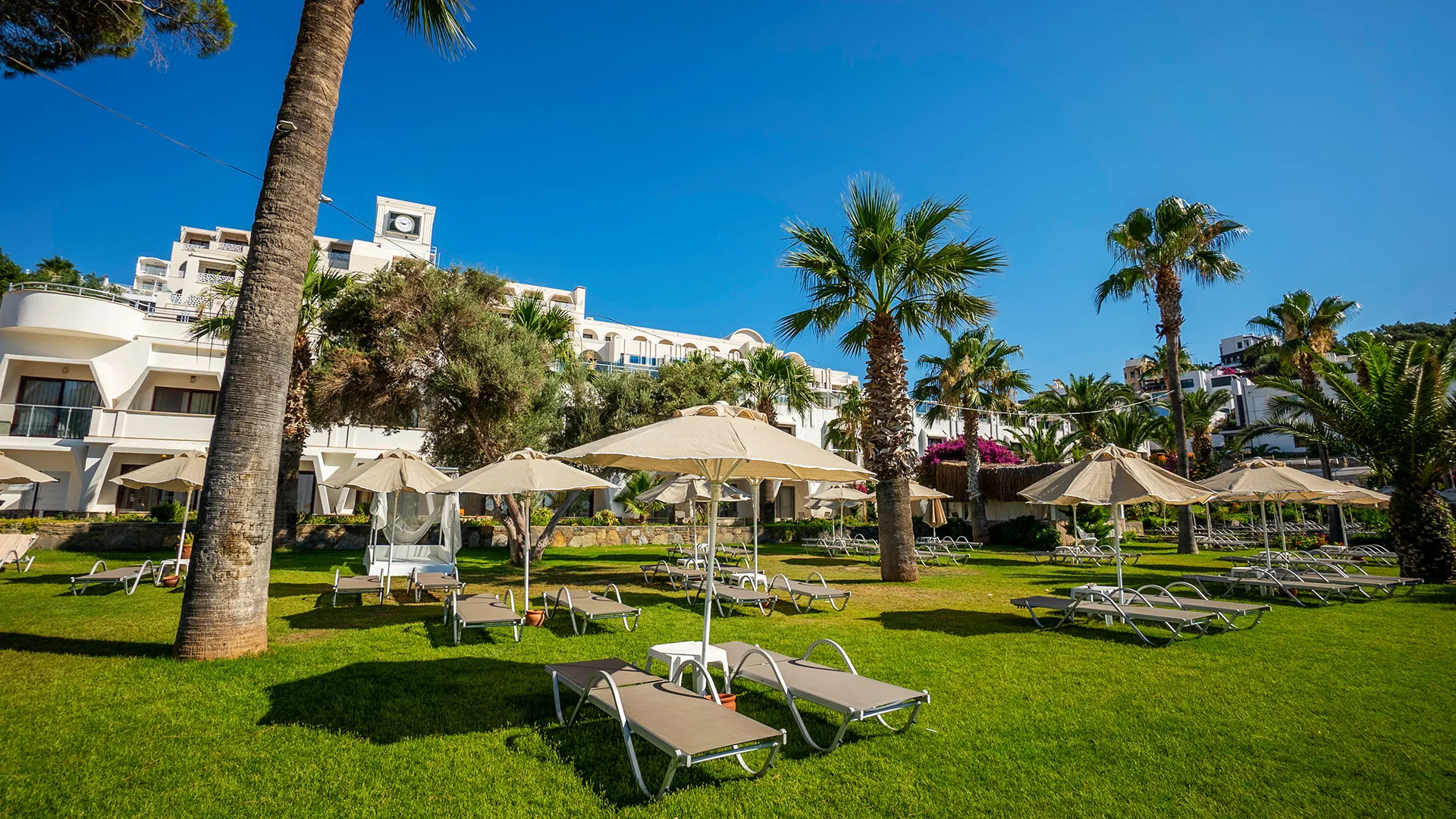 Azka Hotel – 62