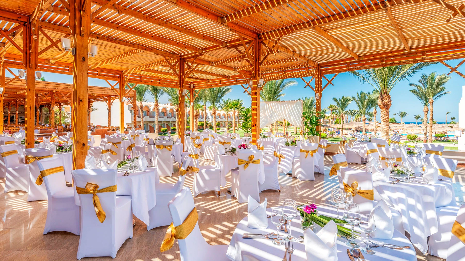 THE THREE CORNERS SEA BEACH RESORT Нова Година - Почивка в Хургада с чартър от София – 16