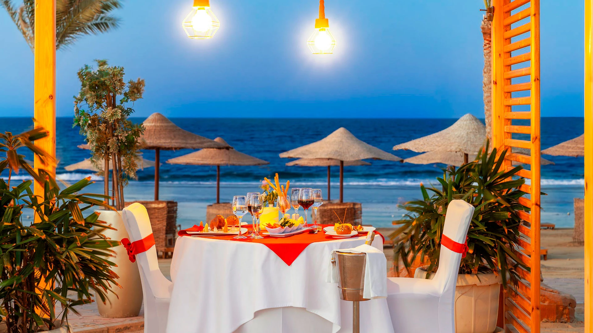 THE THREE CORNERS SEA BEACH RESORT Нова Година - Почивка в Хургада с чартър от София – 57