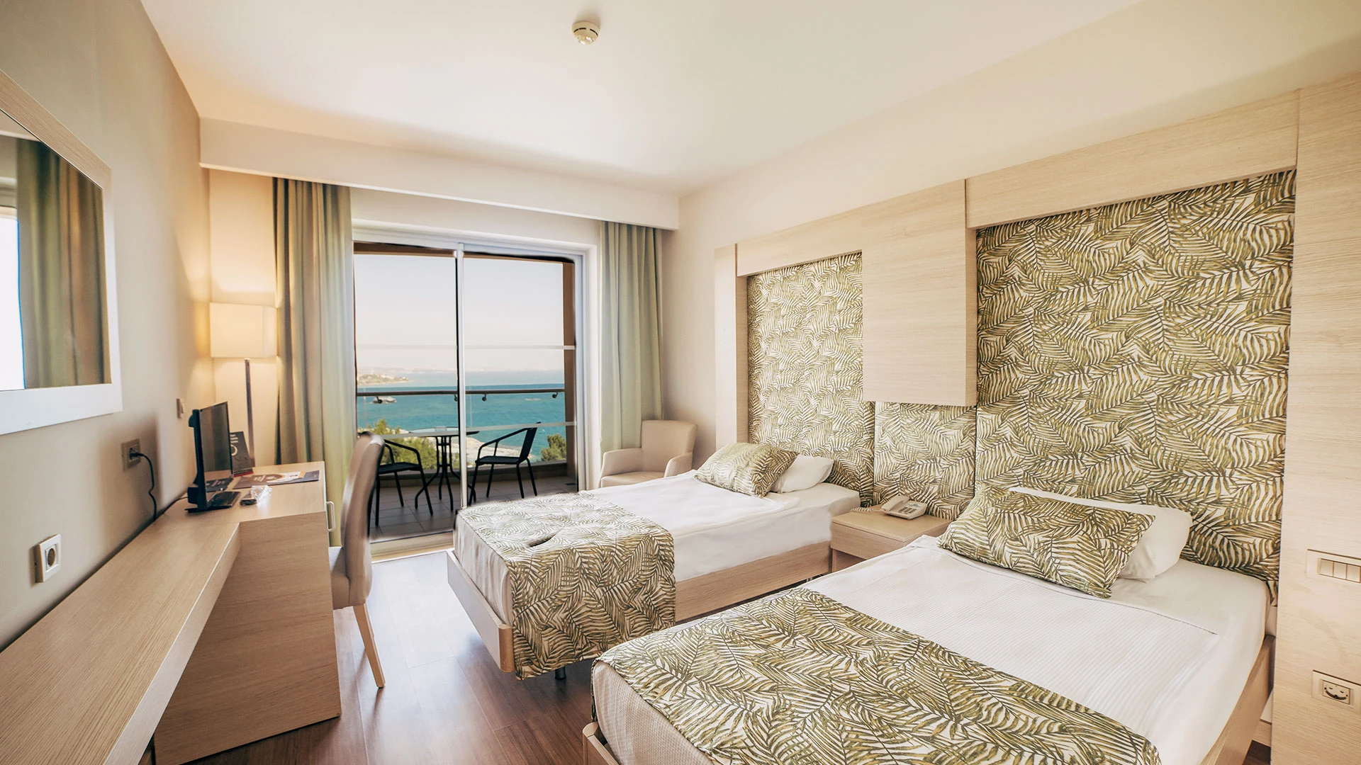 A Good Life Utopia Family Resort – 9