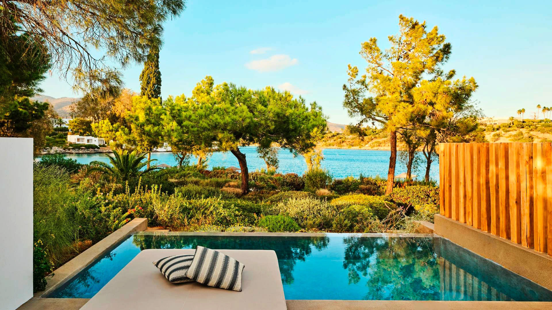 Minos Beach Art Hotel Почивка на о-в Крит с полет от София – 23