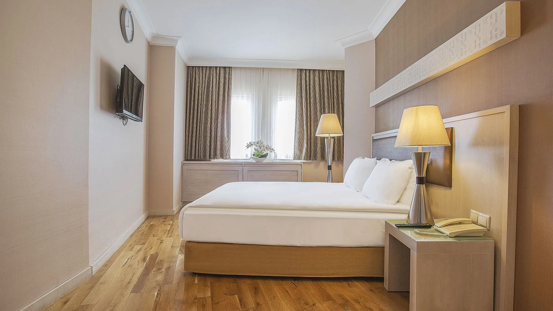 Mukarnas Resort & Spa Hotel – 91