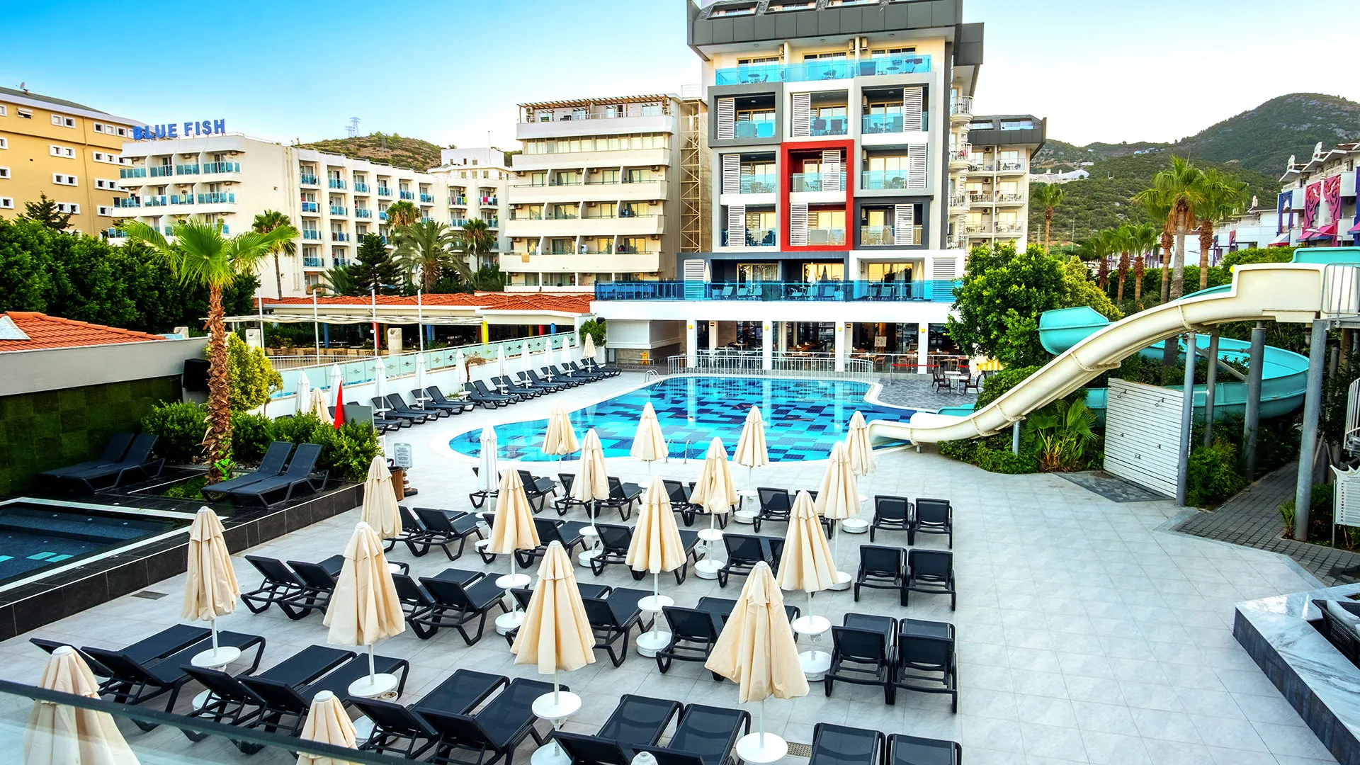 White City Beach Hotel – 63