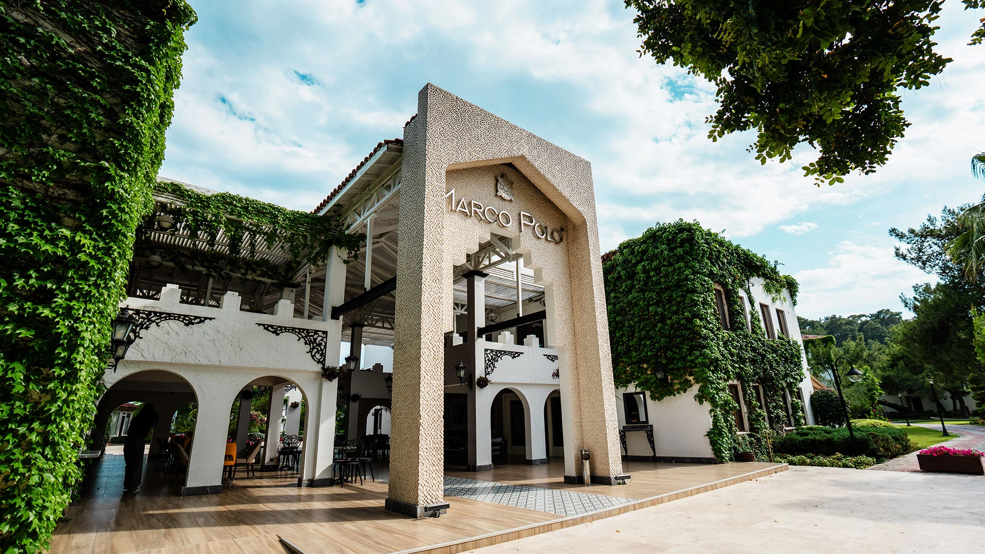 Club Marco Polo – 16