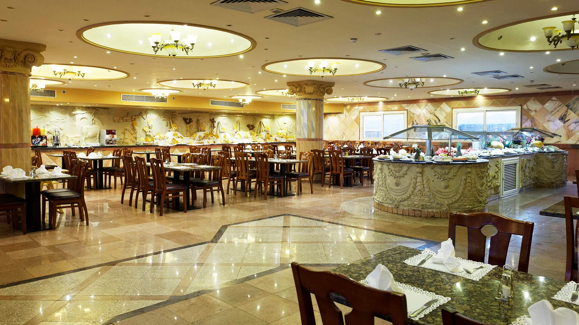 THE THREE CORNERS HAPPY LIFE BEACH RESORT Почивка в Хургада с чартър от София – 4