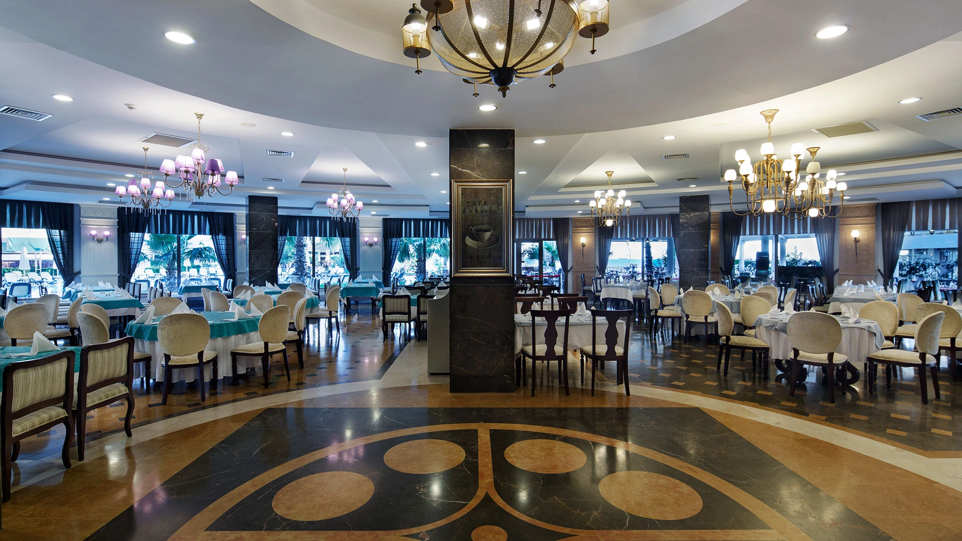 Alba Queen Hotel – 14