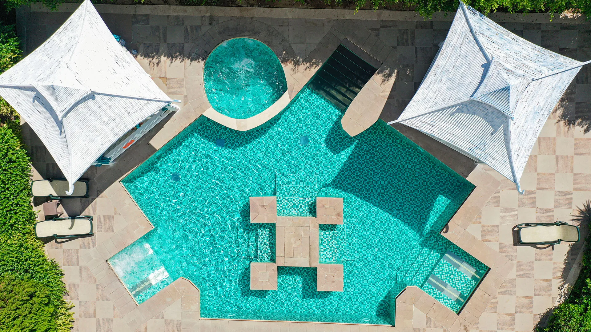 Crystal Admiral Resort & Spa – 6