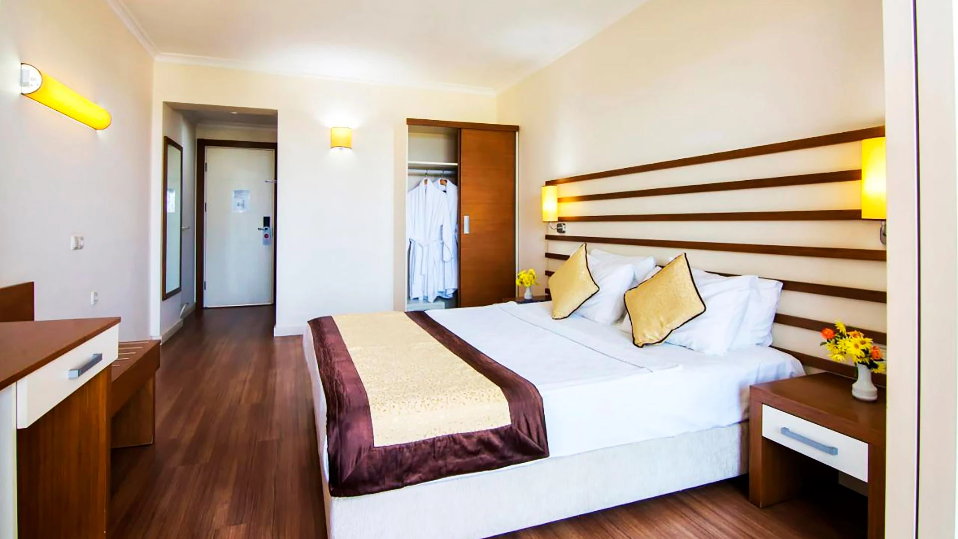Akbulut Hotel – 21