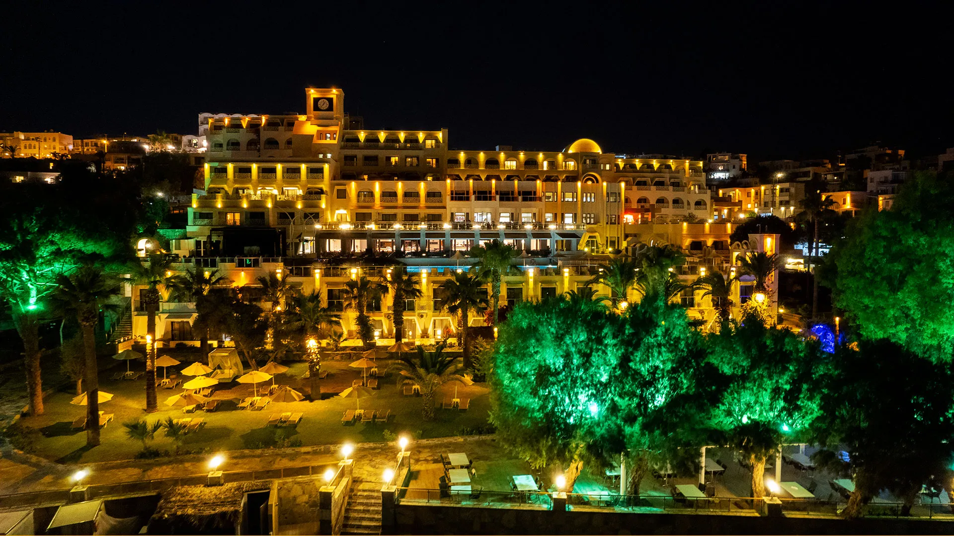 Azka Hotel – 53