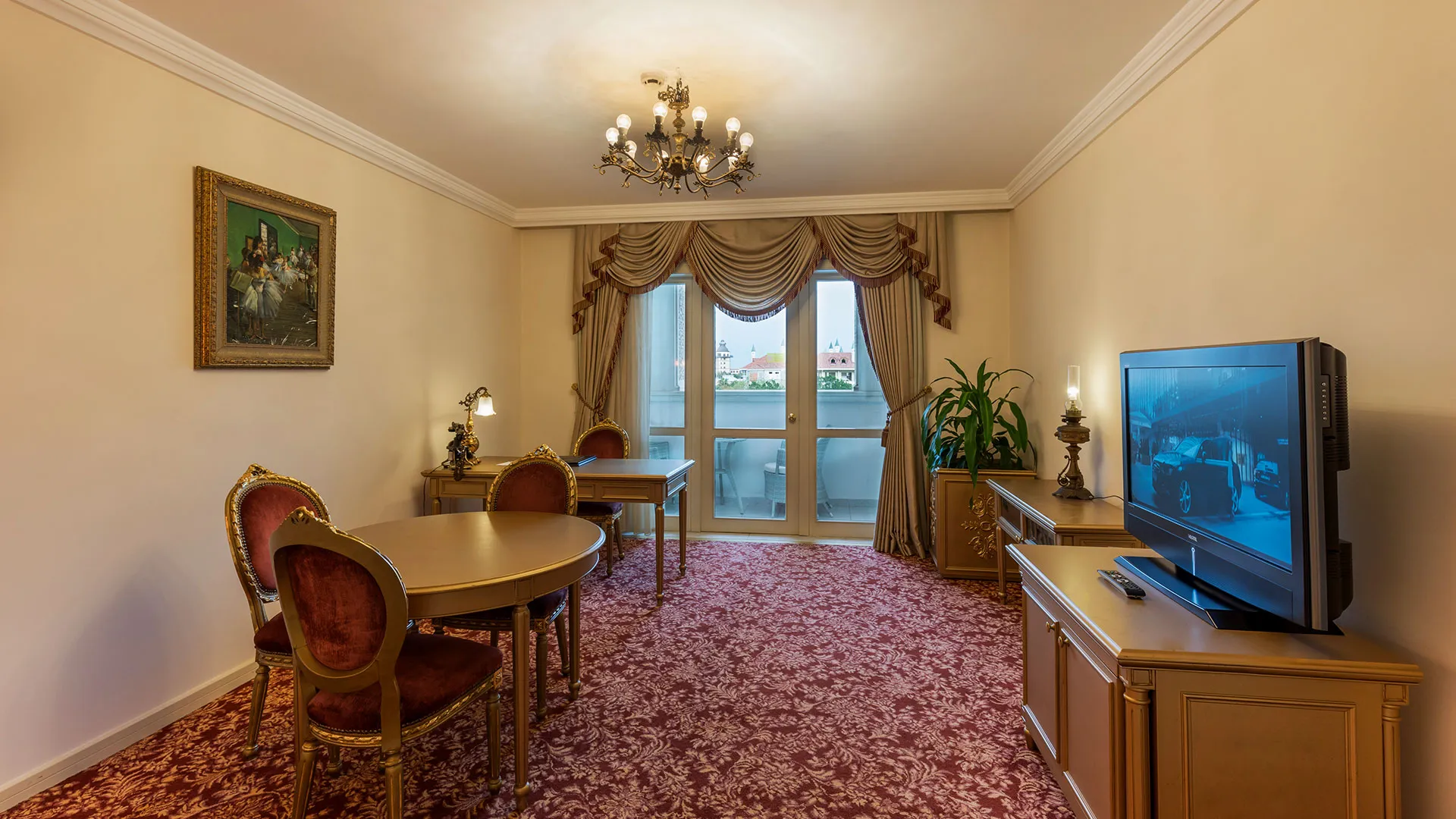 Kremlin Palace – 43