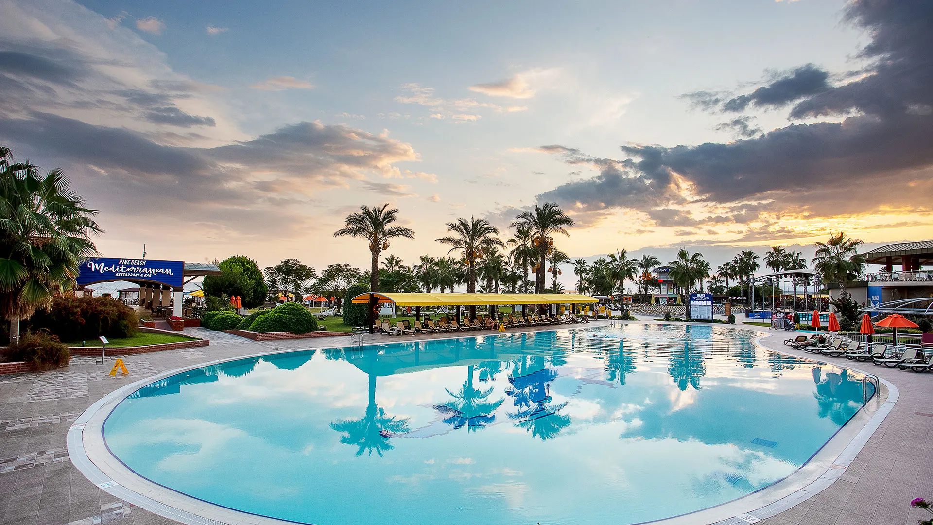 PINE BEACH BELEK Нова Година в Анталия с чартър от Варна – 4