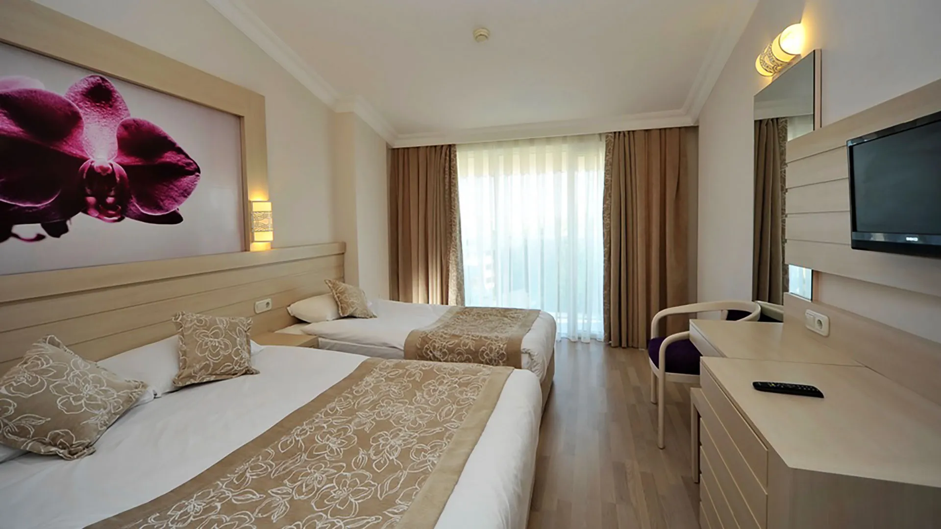 Seaden Corolla Hotel – 11