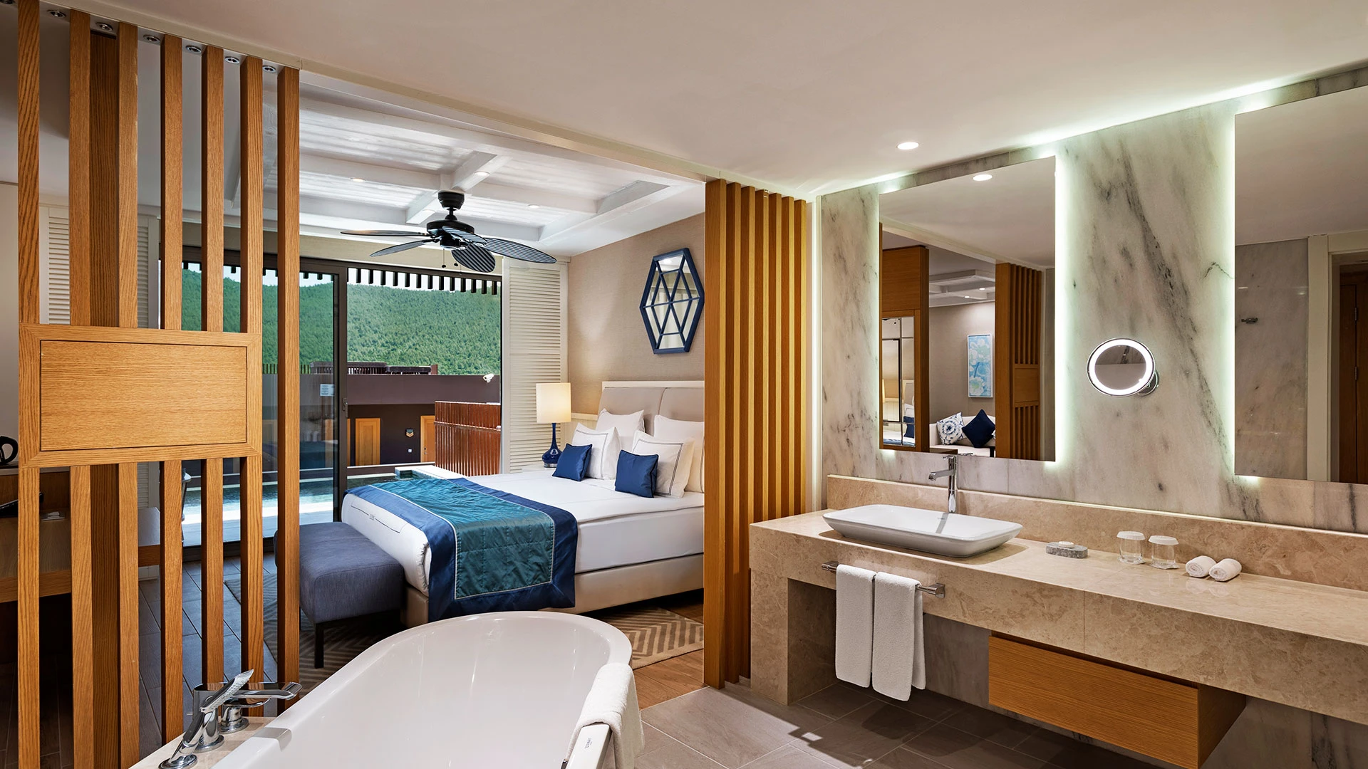 TITANIC LUXURY COLLECTION BODRUM Почивка в Егейска Турция с чартър до Бодрум – 149