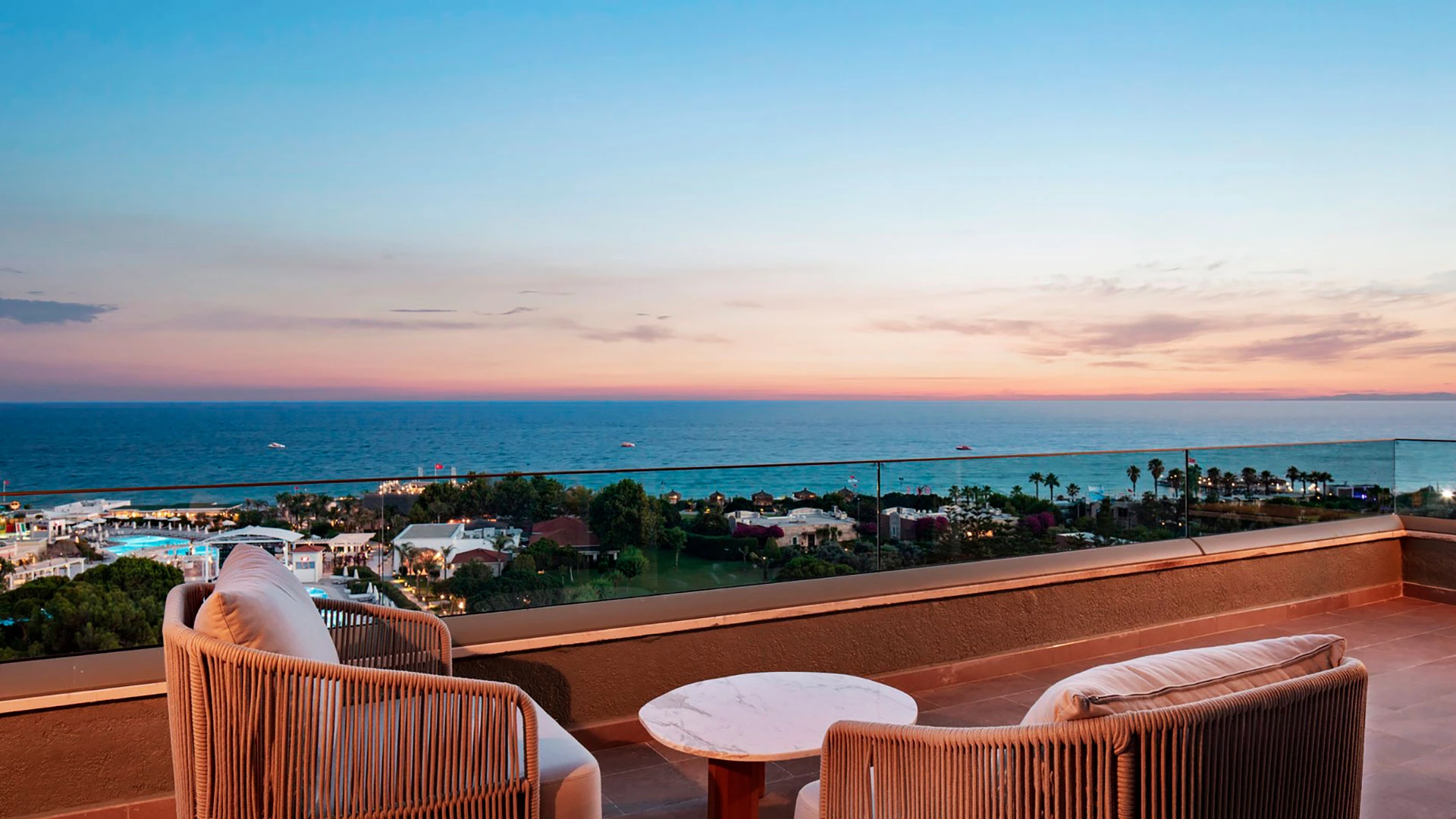 ELA EXCELLENCE RESORT BELEK Нова Година в Анталия с чартър от Бургас – 124