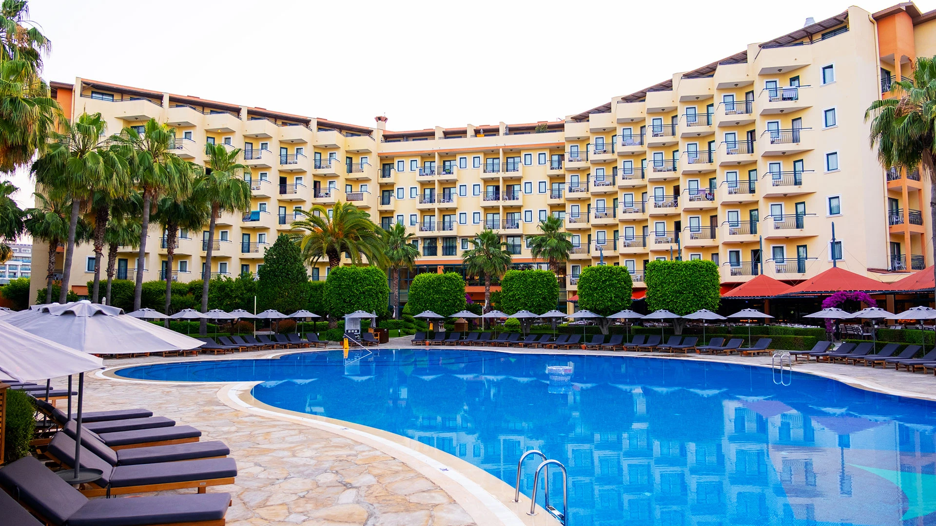 Miramare Queen Hotel – 78