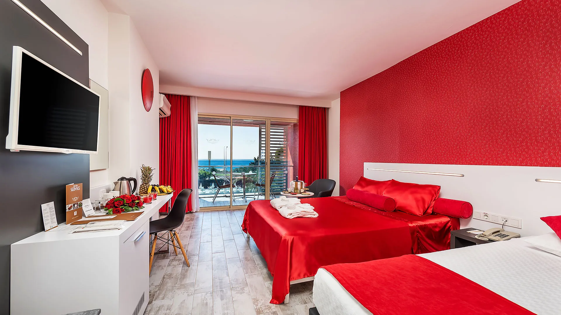 White City Beach Hotel – 11