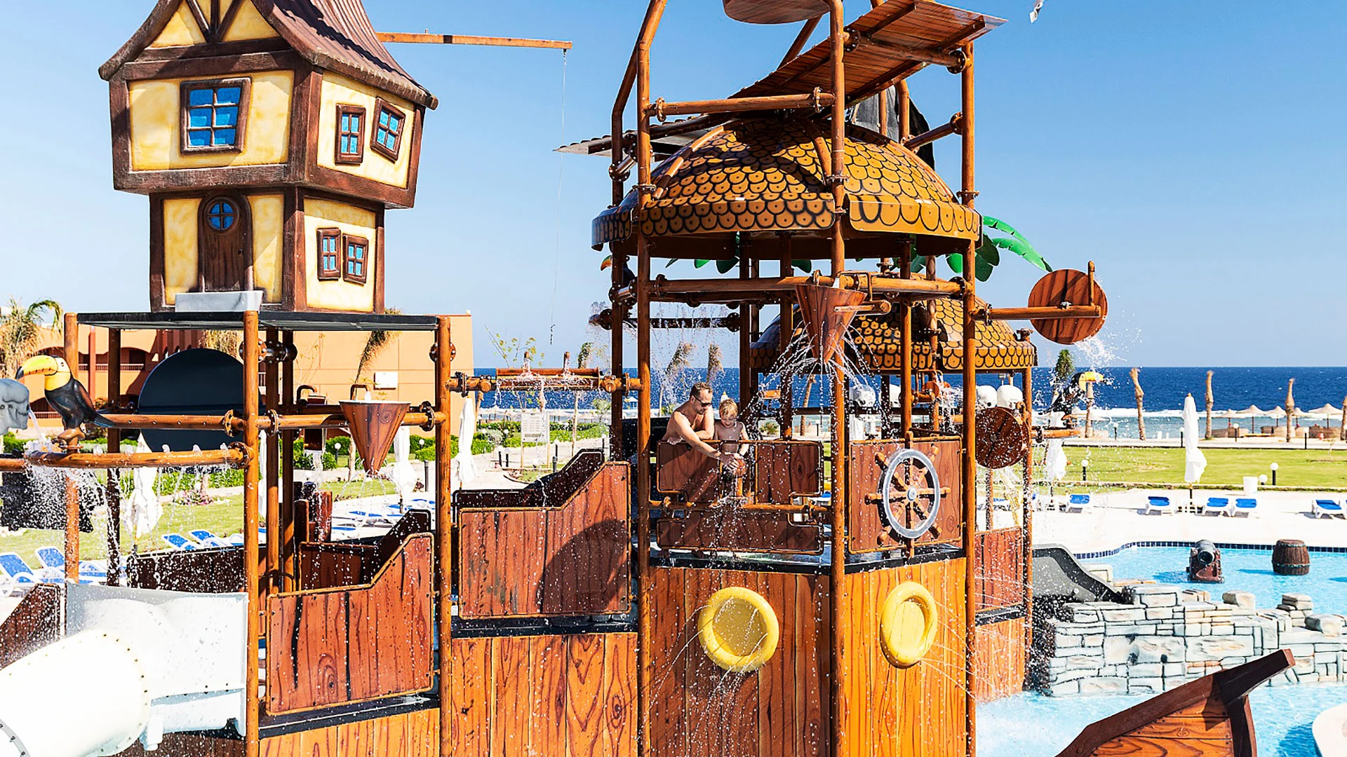 THE THREE CORNERS HAPPY LIFE BEACH RESORT Почивка в Хургада с чартър от София – 25