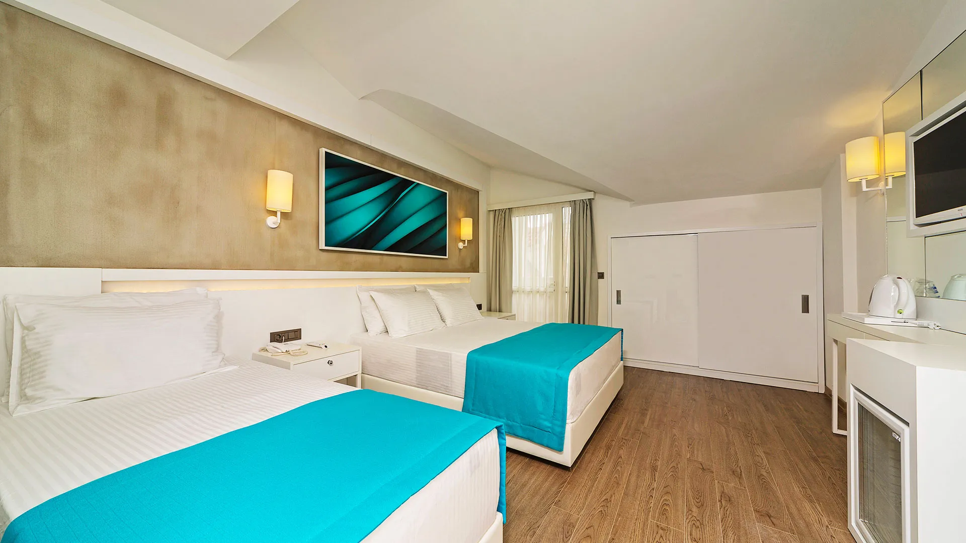 Poseidon Hotel – 10